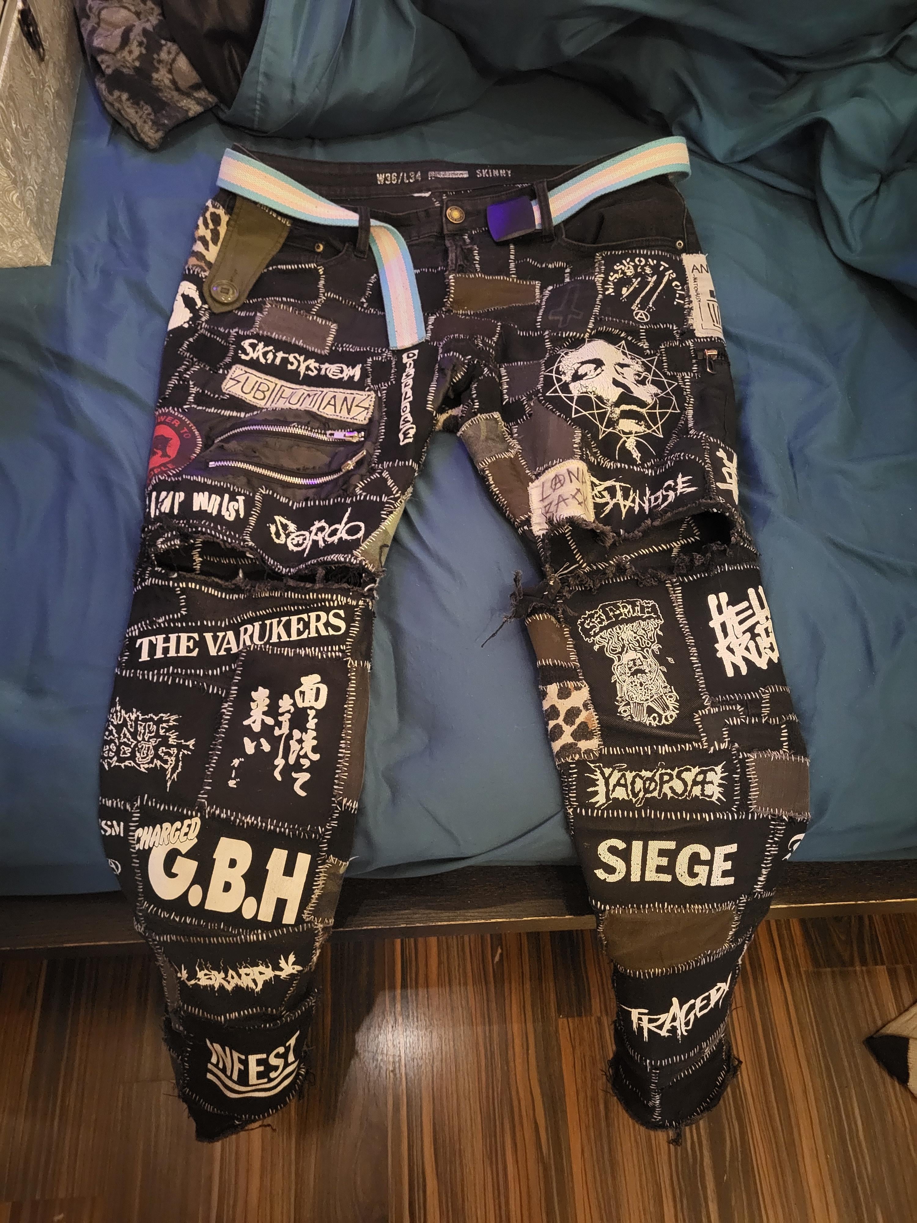 Skitsystem, Subhumans