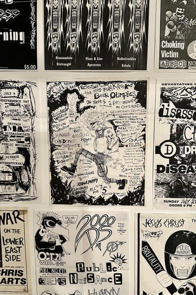 Distraught Sep 5, 1992 Brooklyn / New York City