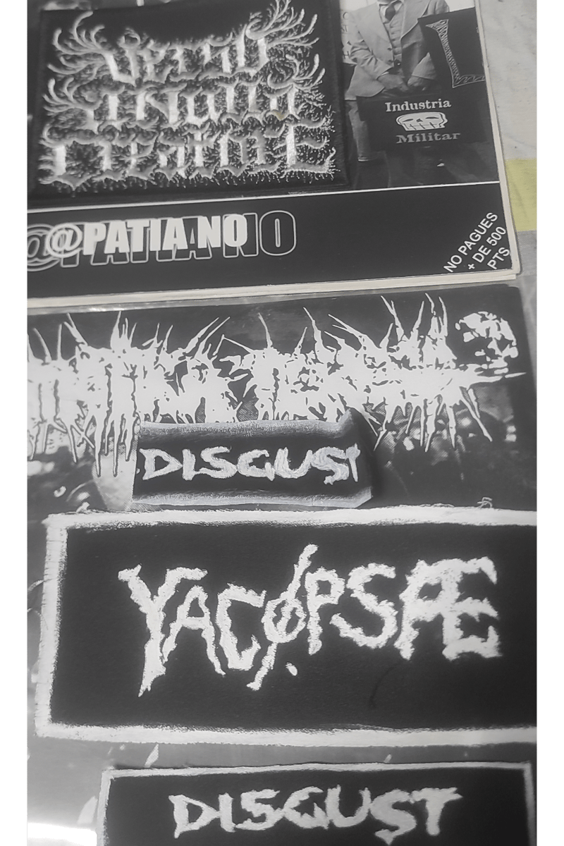 Yacøpsæ, Disgust, Sin Dios