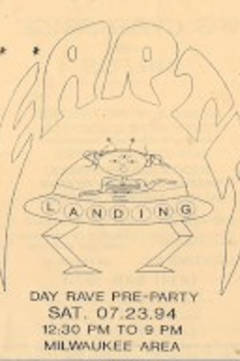 at Landing - Milwaukee, WI - Jul 23, 1994