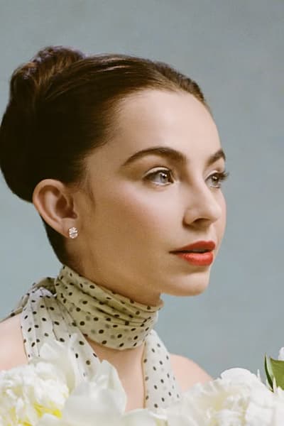 Stella Cole