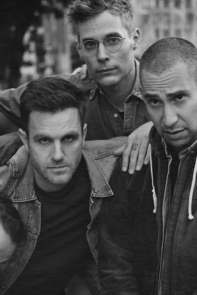 Bleachers, The Linda Lindas