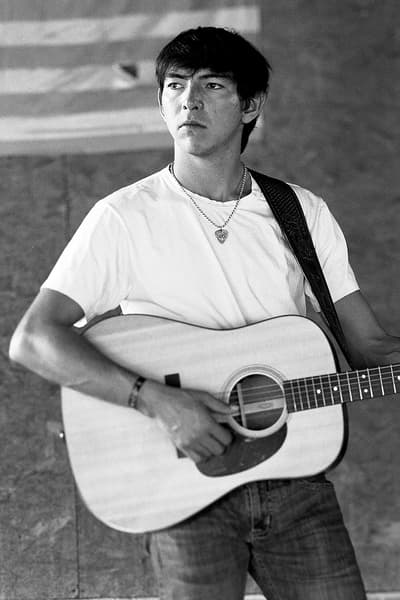Wyatt Flores