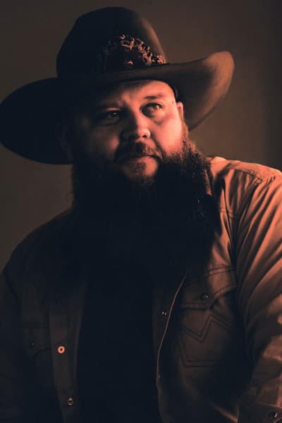 Larry Fleet