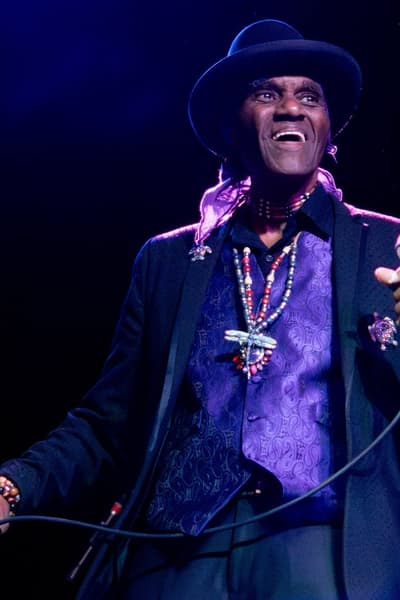 Cyril Neville