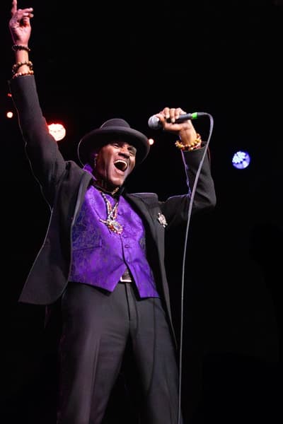 Cyril Neville